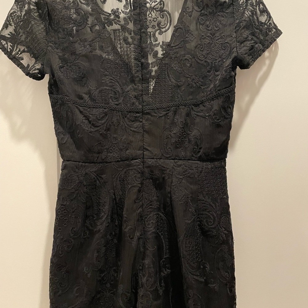 Short sleeve lace romper